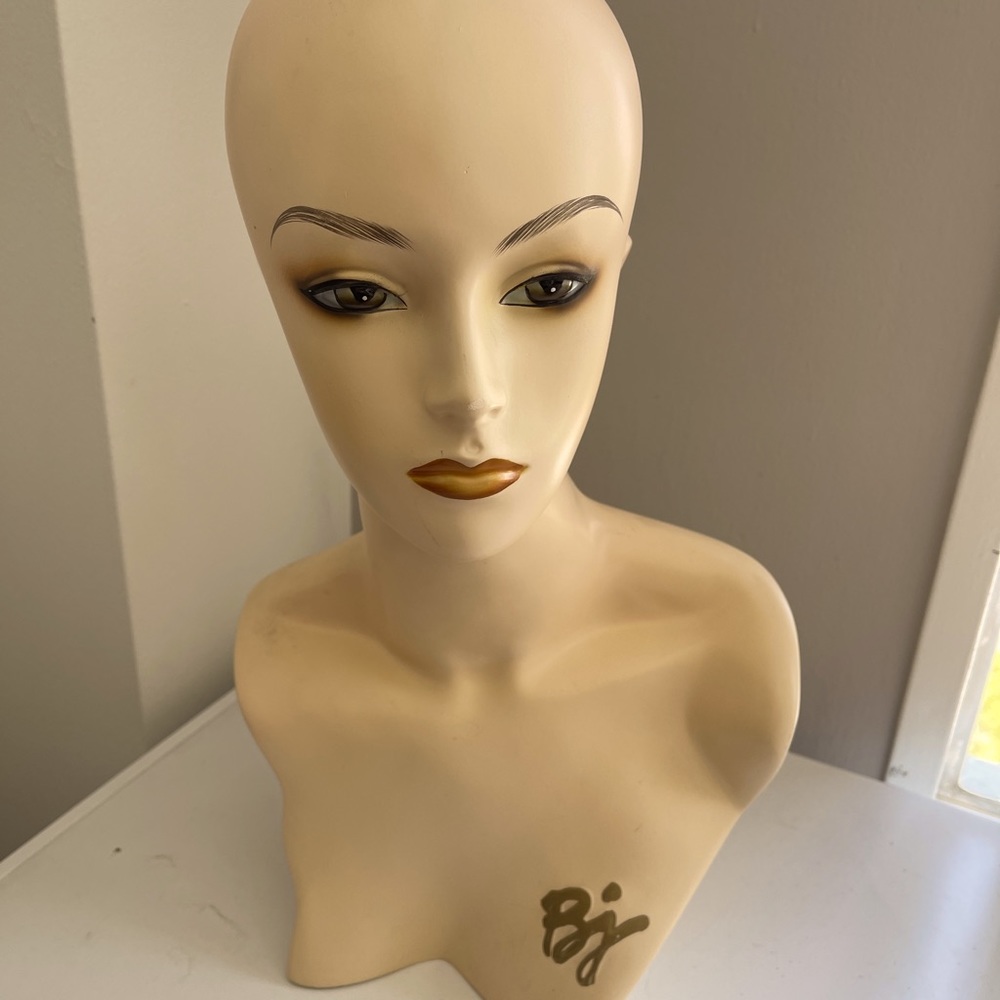 Wig head mannequin tall